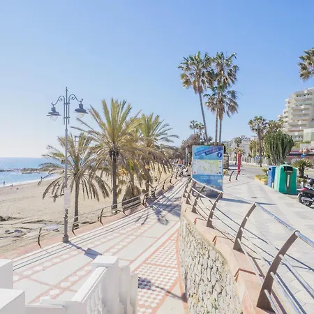 Cubo's Estudio Naciones 432 Only Adults * Benalmadena